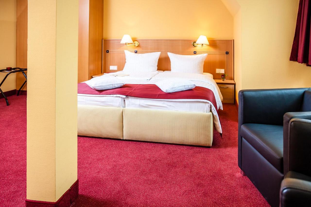Spa Hotel Amsee Waren  Extérieur photo